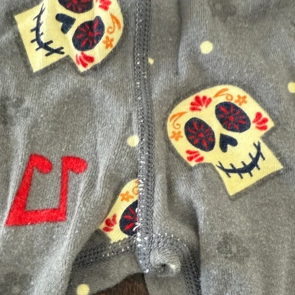 Rare Gender Neutral Disney Pixar Coco Miguel Seize Your Moment Pajamas! - Picture 15 of 16